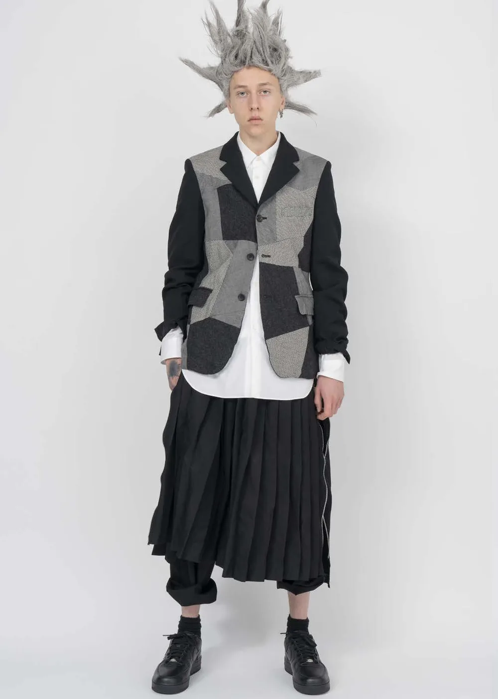 ブラックコムデギャルソン 2025年春夏 LOOK 2