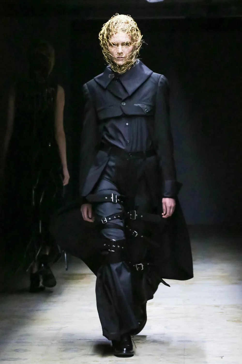 ノワールケイニノミヤ 2022年秋冬 LOOK 10