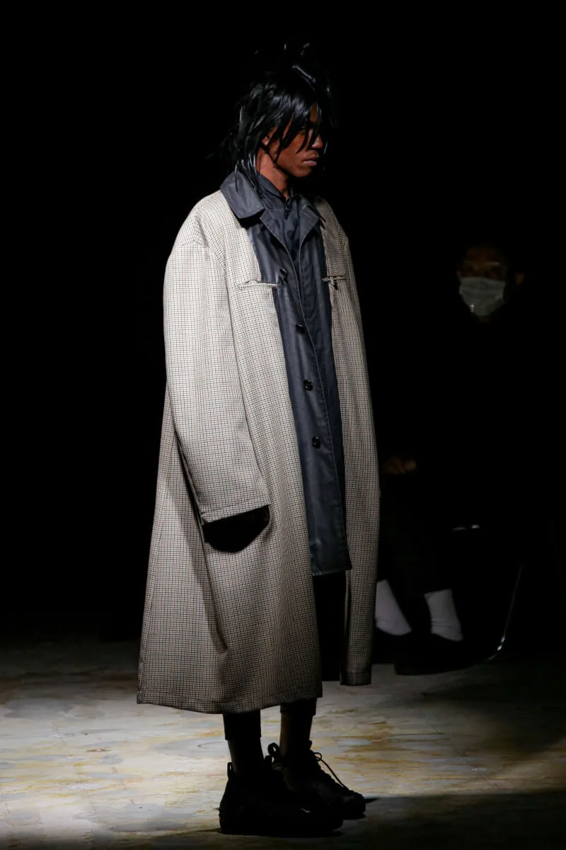 コムデギャルソンオムプリュス 2021年秋冬 LOOK 20