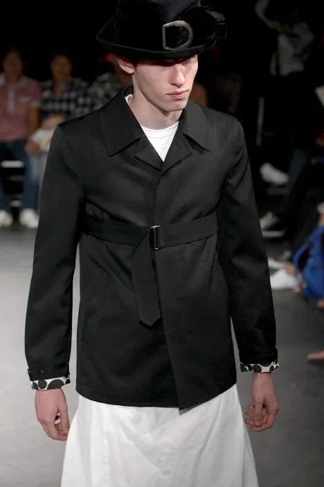コムデギャルソンオムプリュス 2009春夏 LOOK 2