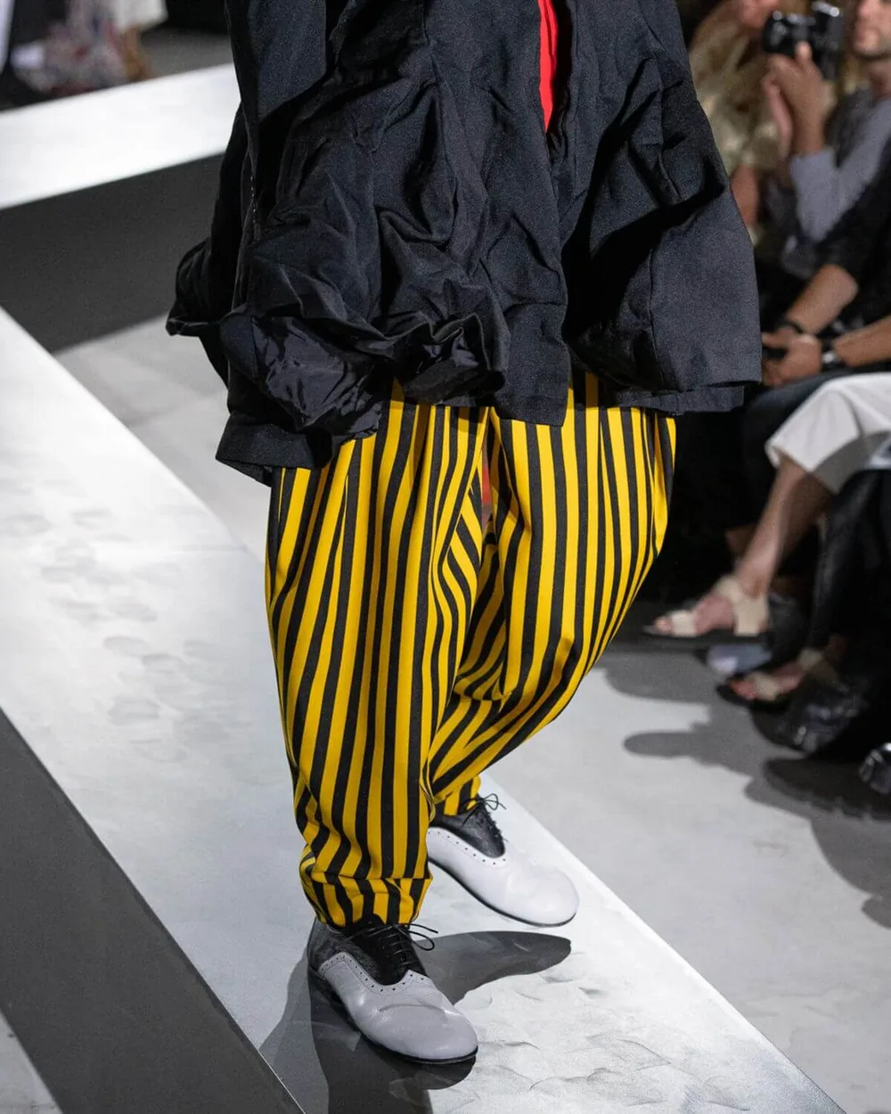 コムデギャルソンオムプリュス 2023年春夏 LOOK 8 / VIEW 3