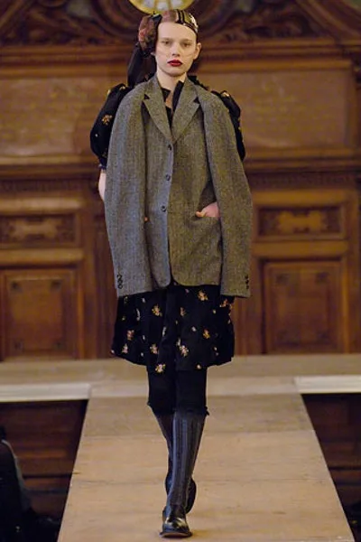 コムデギャルソン 2006秋冬 LOOK 27