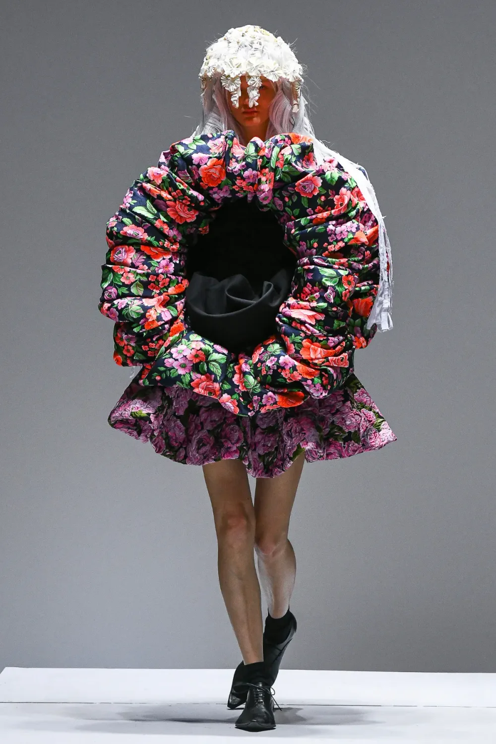コムデギャルソン 2023年春夏 LOOK 16