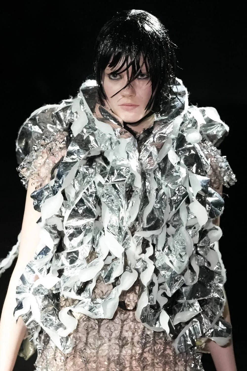 ノワールケイニノミヤ 2021年秋冬 LOOK 23 / VIEW 2