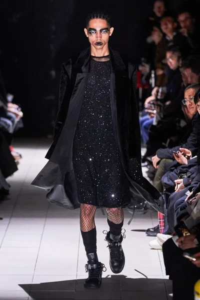 コムデギャルソンオムプリュス 2019秋冬 LOOK 11