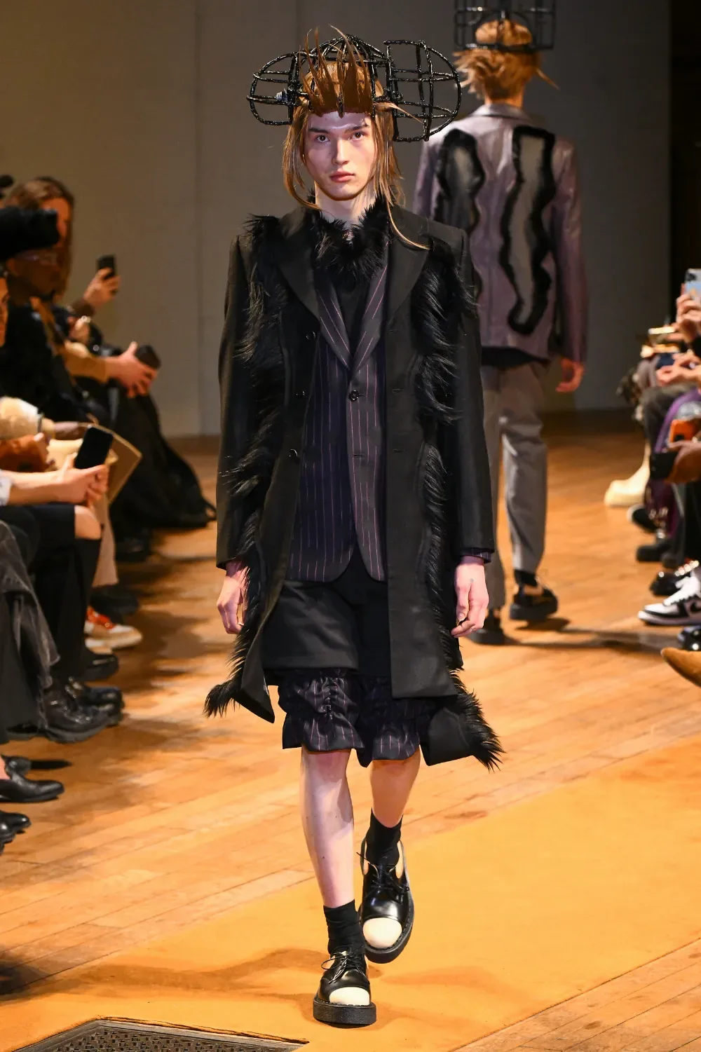 コムデギャルソンオムプリュス 2023年秋冬 LOOK 15