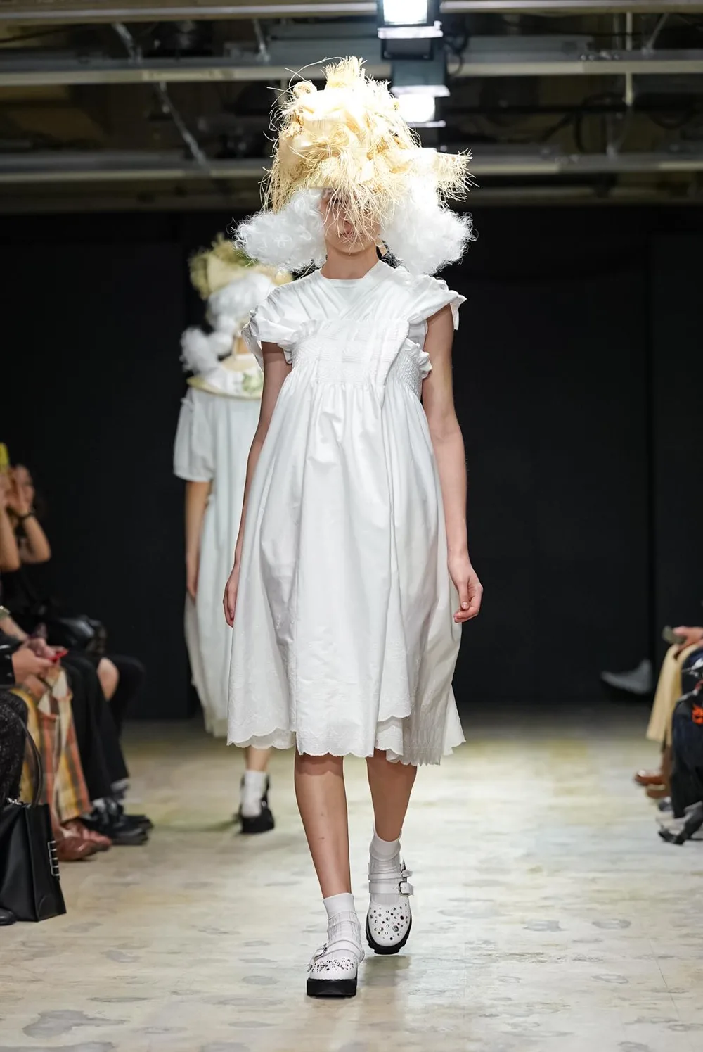 タオ 2027年春夏 LOOK 39