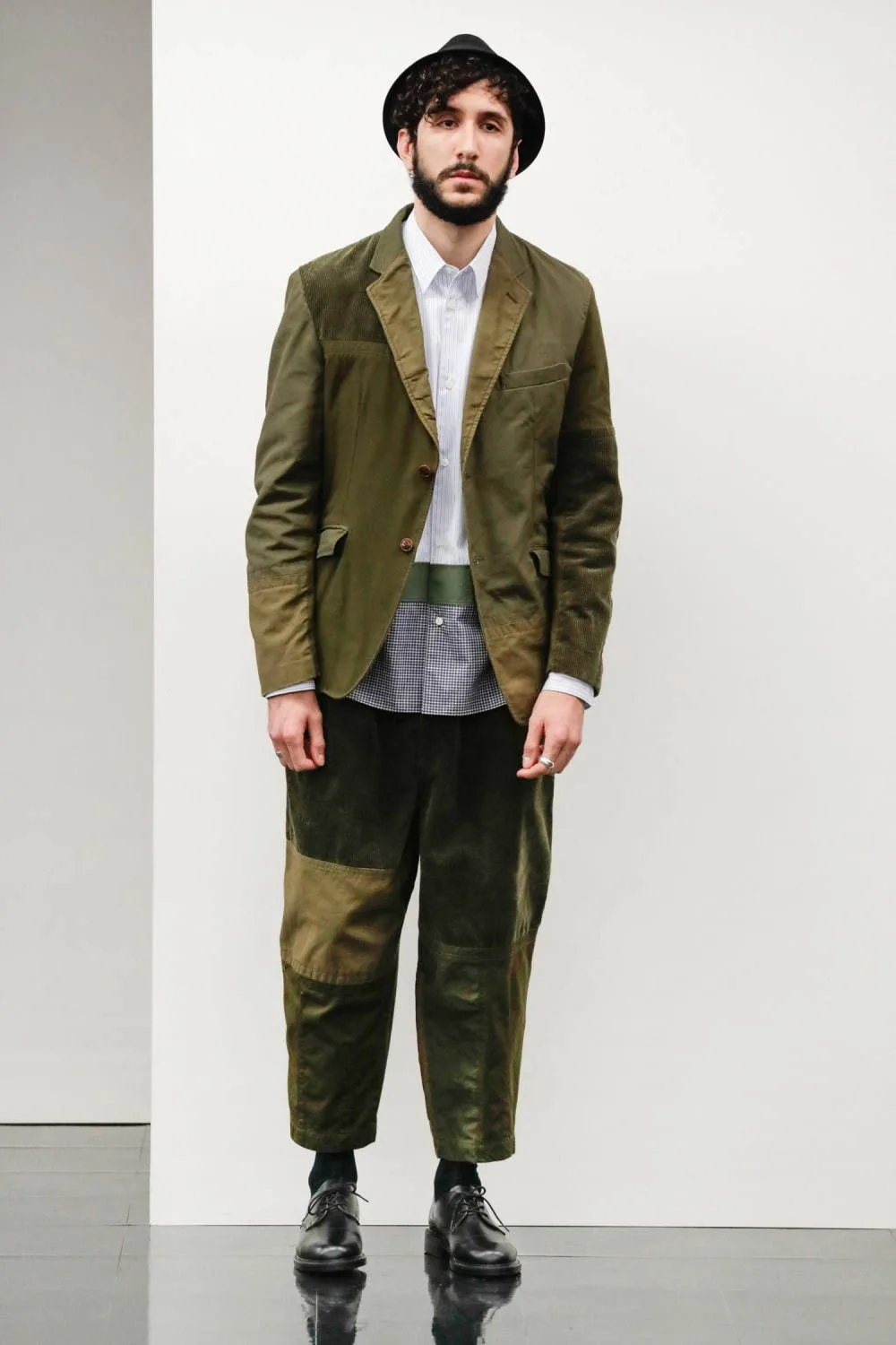 COMME des GARÇONS HOMME 2020年秋冬コレクション LOOK 1