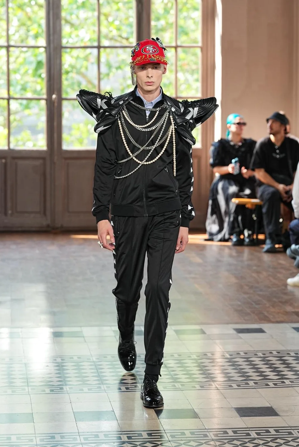 JUNYA WATANABE MAN 2027年春夏コレクション LOOK 1