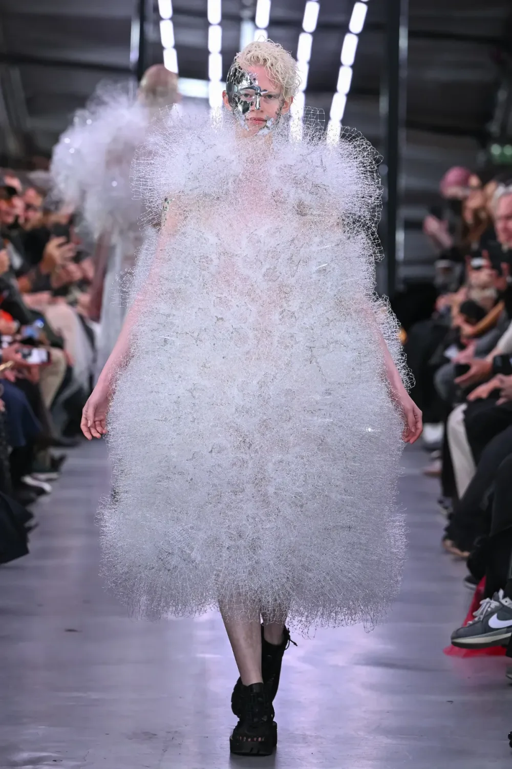 ノワールケイニノミヤ 2024年春夏 LOOK 27 / VIEW 2