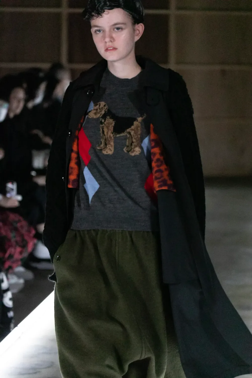 タオ 2023年秋冬 LOOK 21 / VIEW 2