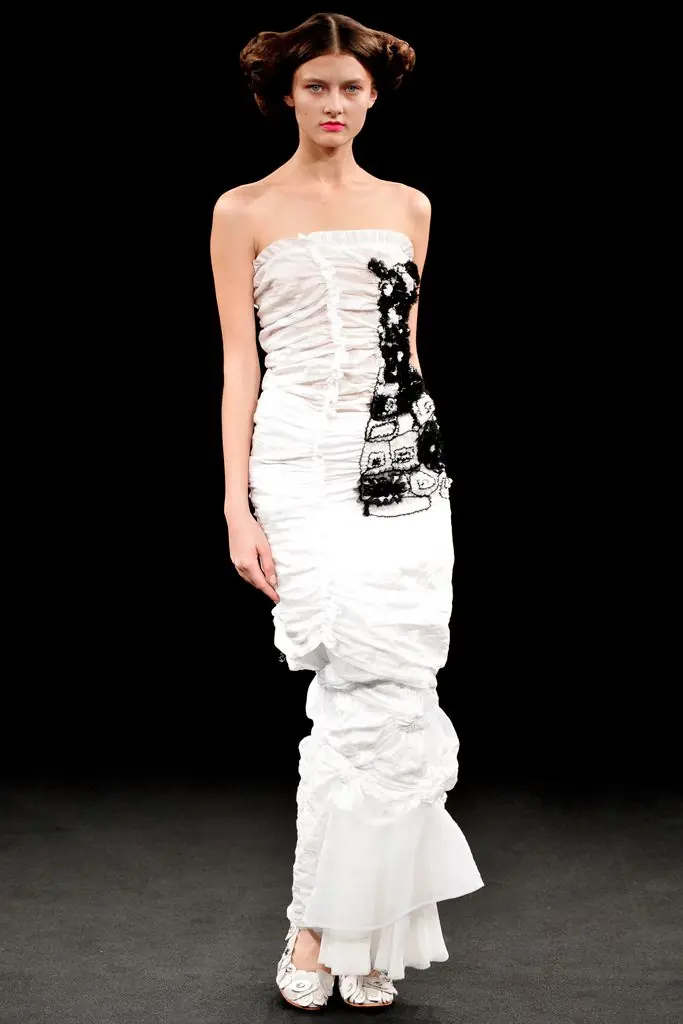 t a o 2011年春夏コレクション LOOK 1