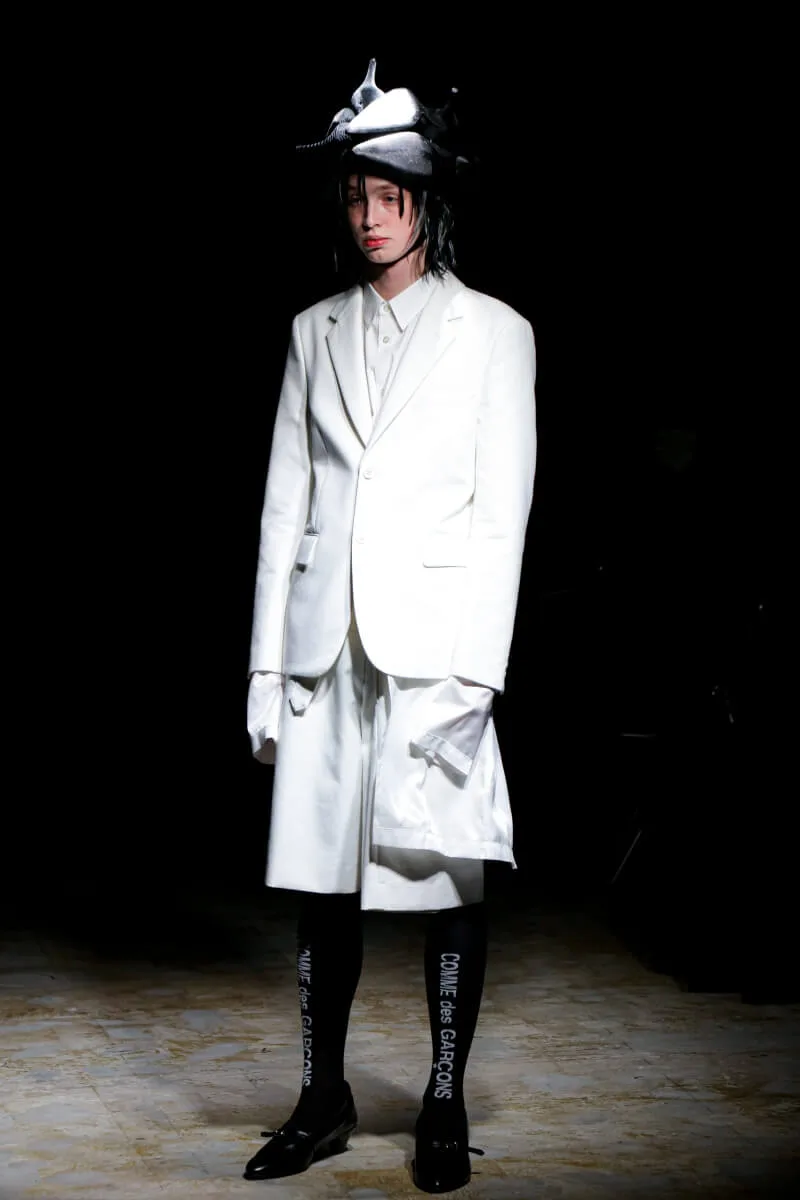 コムデギャルソンオムプリュス 2021年秋冬 LOOK 4