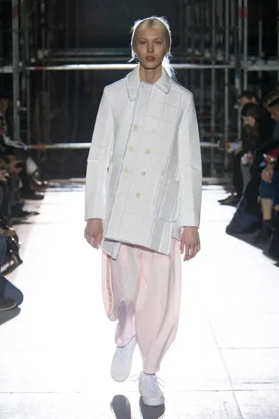 コムデギャルソンオムプリュス 2018秋冬 LOOK 11