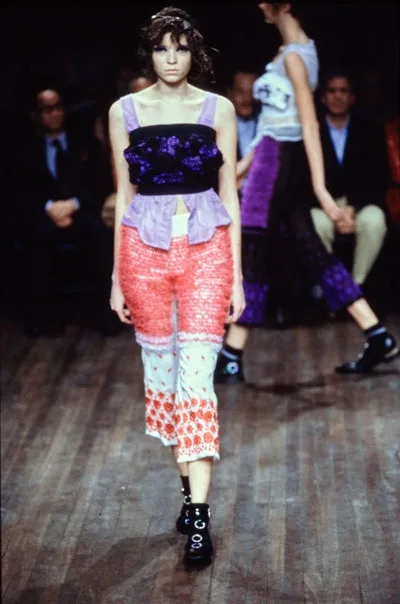 コムデギャルソン 2001秋冬 LOOK 10
