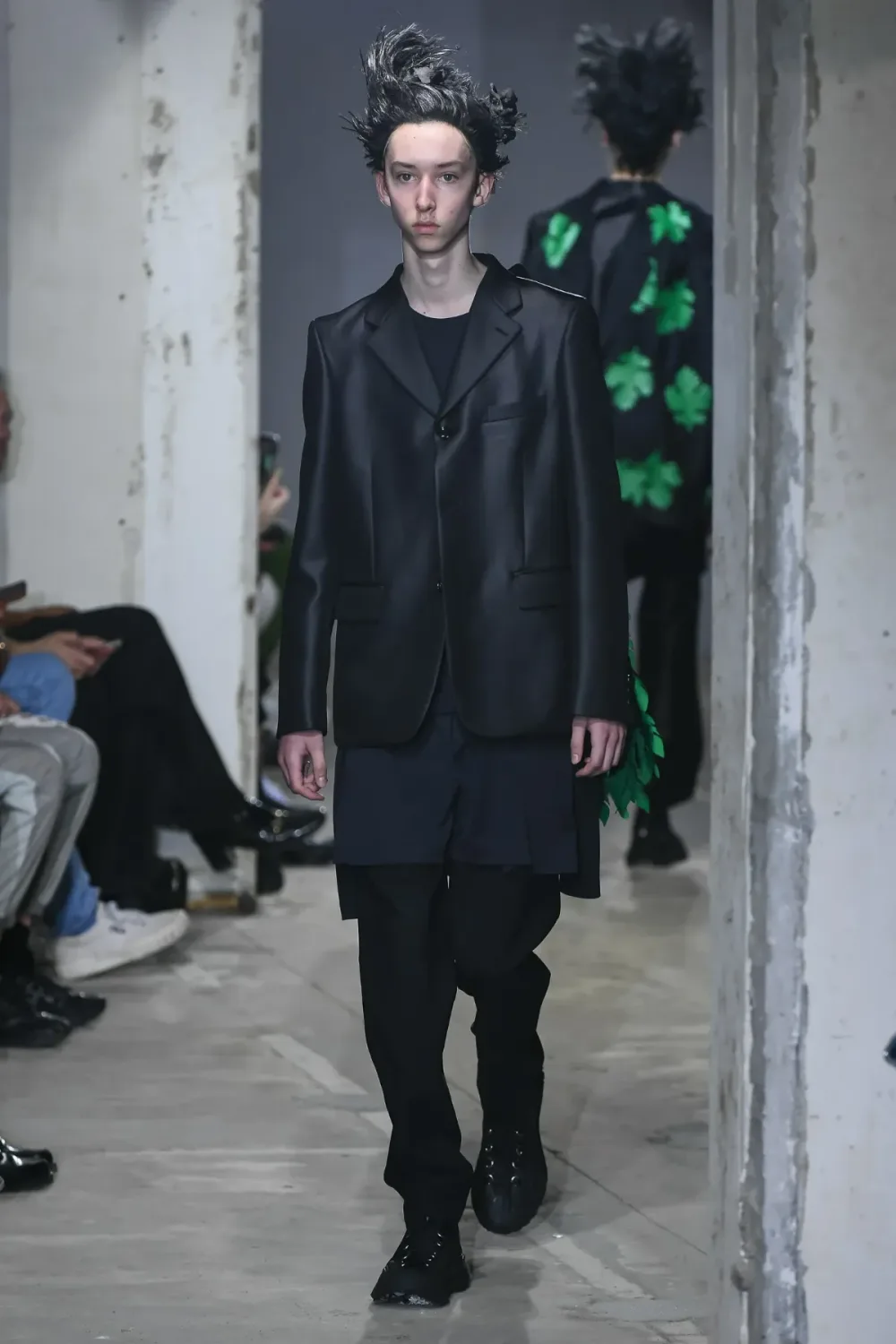 コムデギャルソンオムプリュス 2024年春夏 LOOK 13