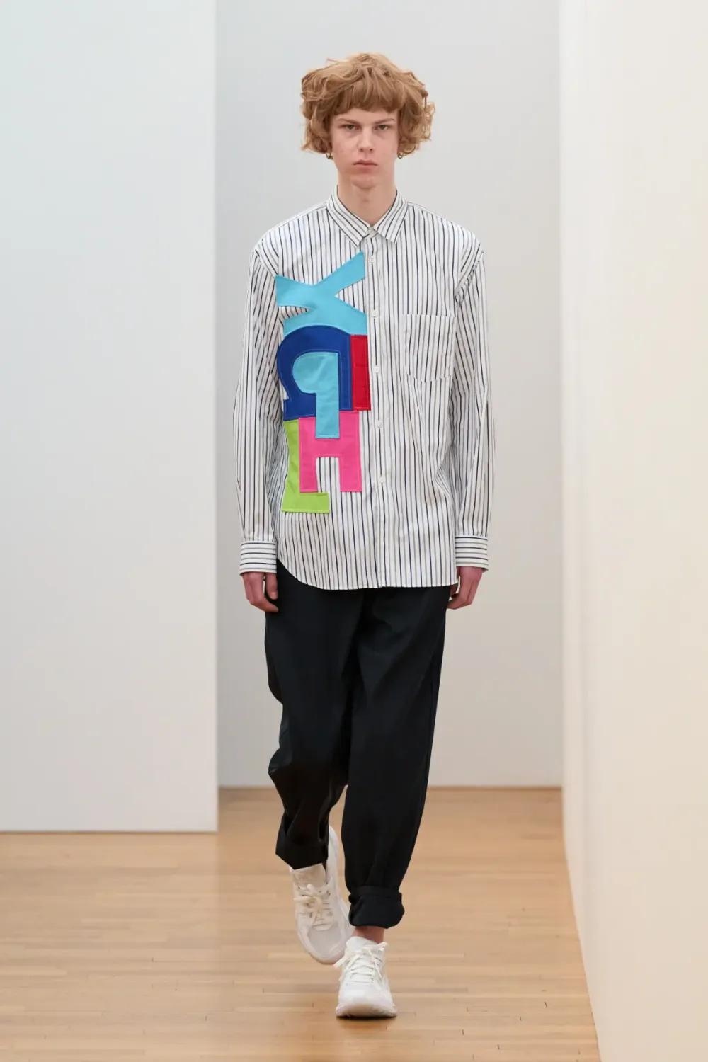 コムデギャルソンシャツ 2025年秋冬 LOOK 4