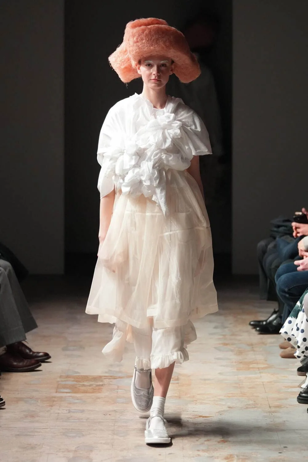 タオ 2024年秋冬 LOOK 28