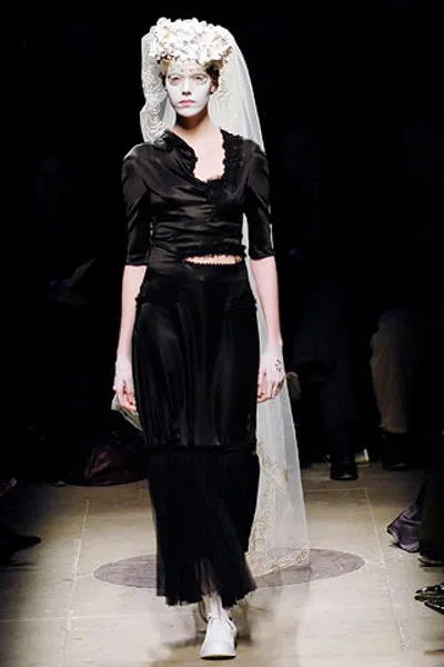 コムデギャルソン 2005秋冬 LOOK 32