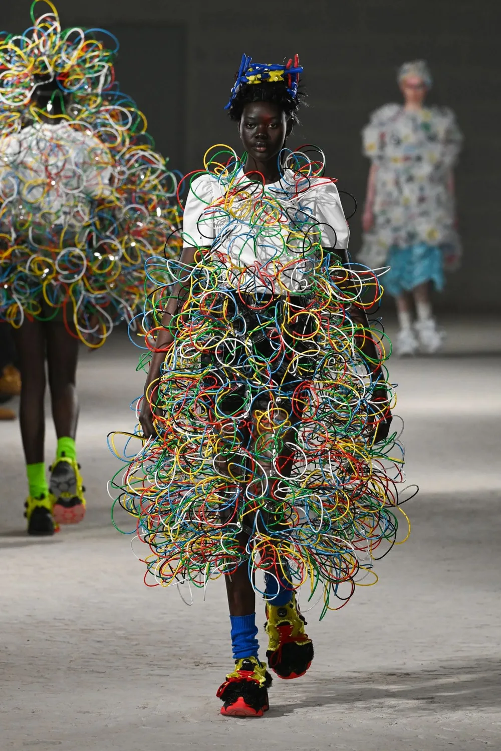ノワールケイニノミヤ 2024年秋冬 LOOK 2
