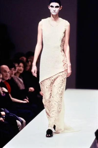 COMME des GARÇONS 1997 AWの同シーズン掲載写真。