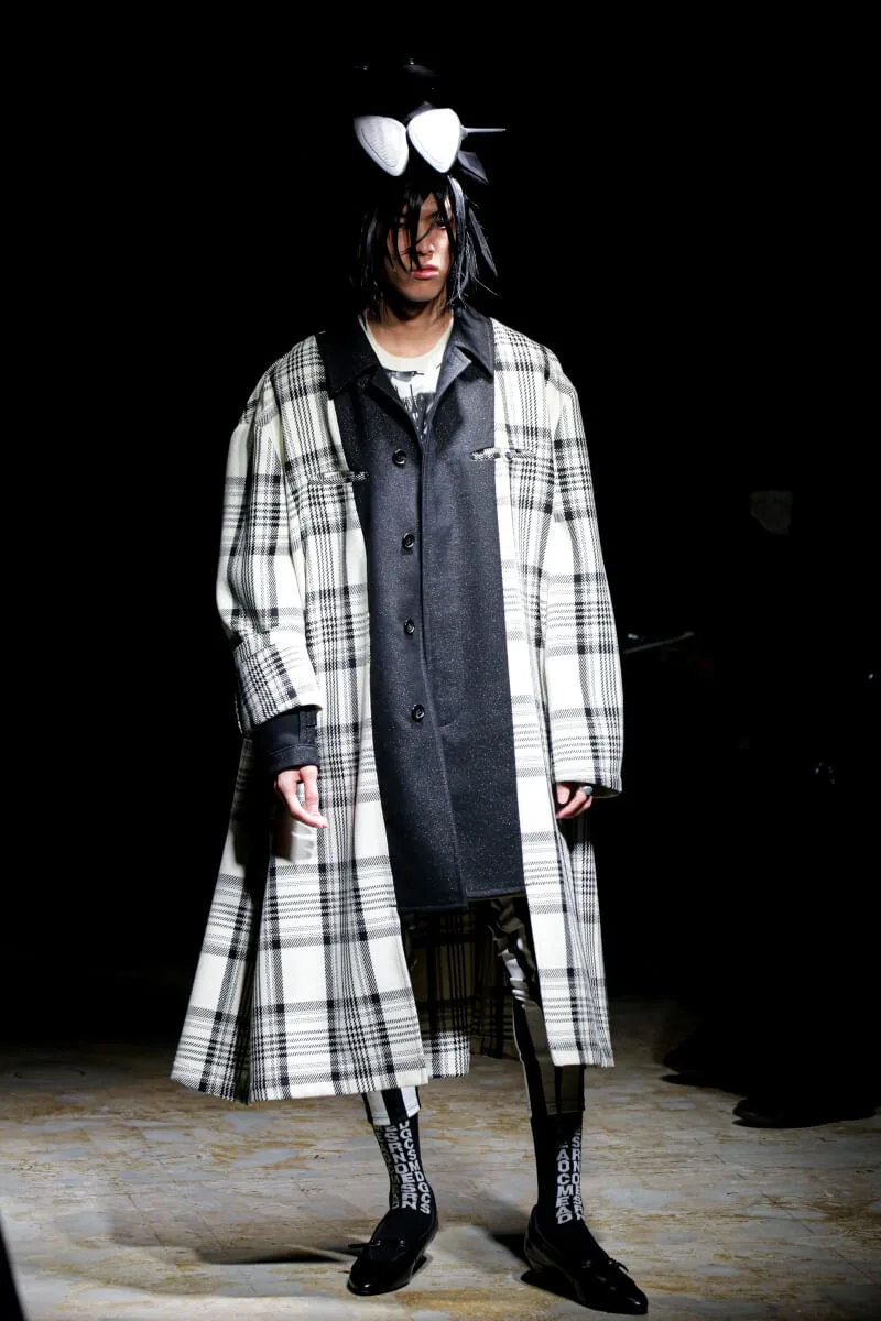 コムデギャルソンオムプリュス 2021年秋冬 LOOK 24