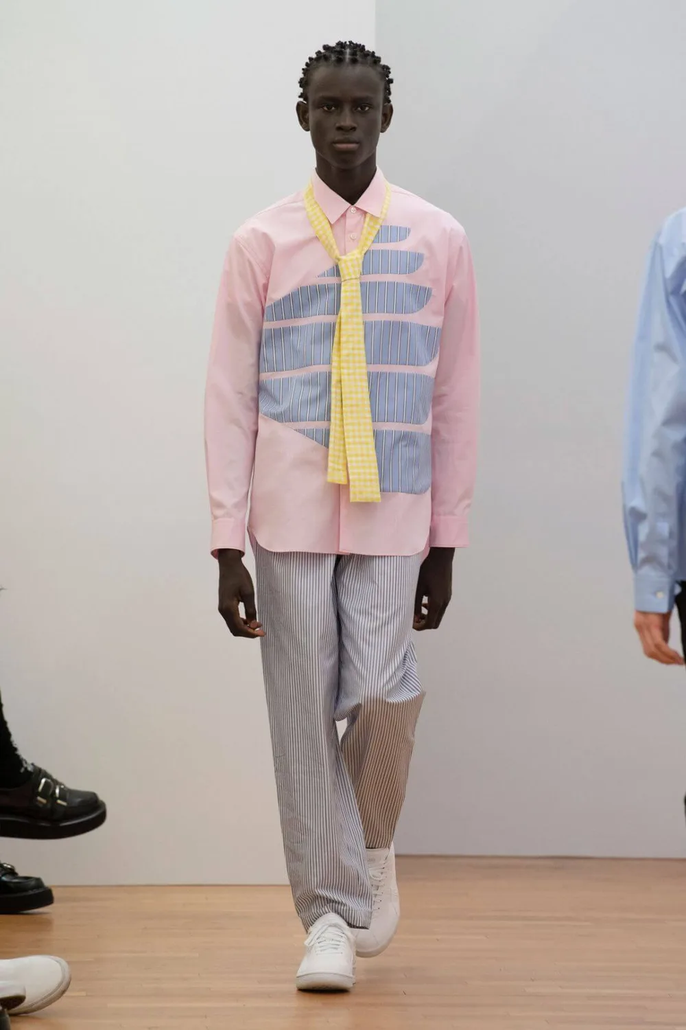 コムデギャルソンシャツ 2023年春夏 LOOK 24