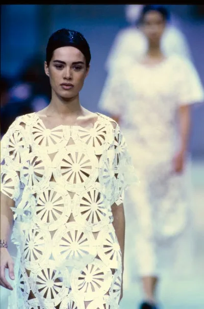 コムデギャルソン 1992春夏 LOOK 2