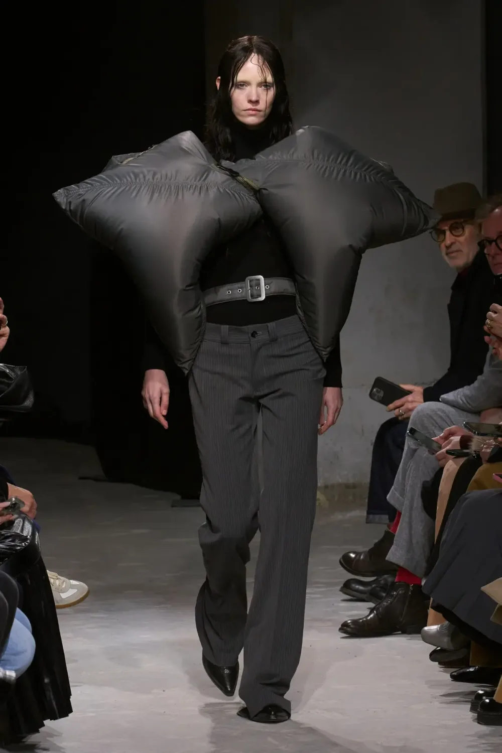 ジュンヤワタナベ 2025年秋冬 LOOK 23