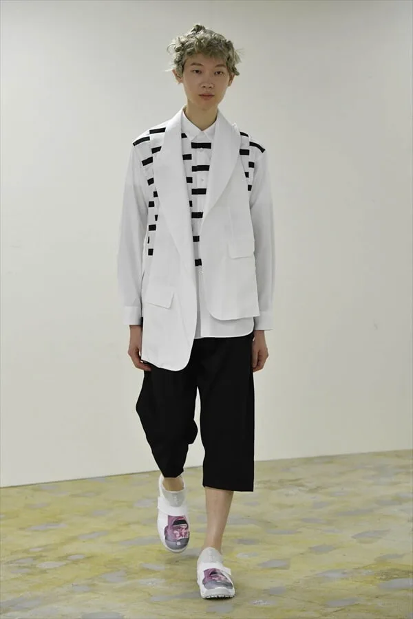 コムデギャルソンシャツ 2021春夏 LOOK 4