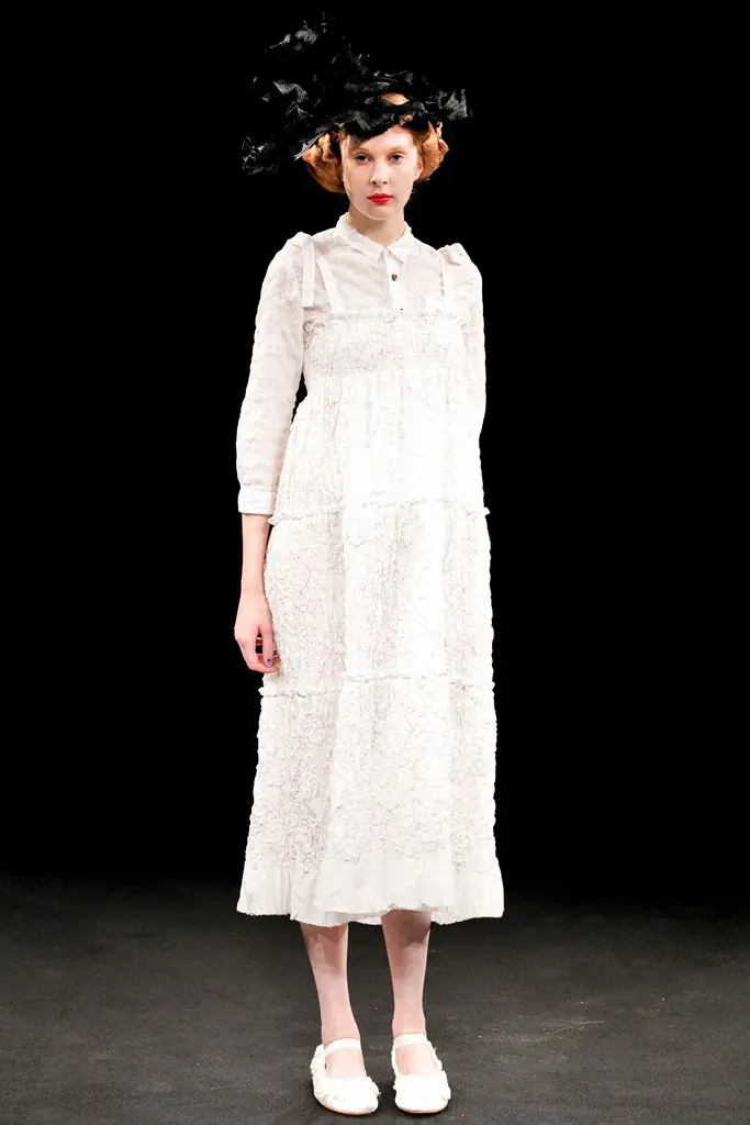タオ 2011年春夏 LOOK 17