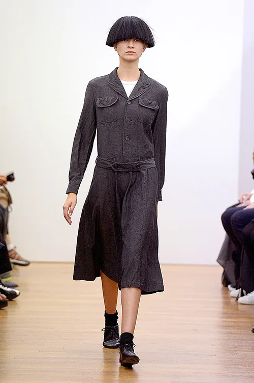 COMME des GARÇONS COMME des GARÇONS 2015年春夏コレクション LOOK 1