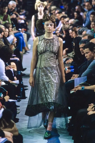 コムデギャルソン 2001春夏 LOOK 37