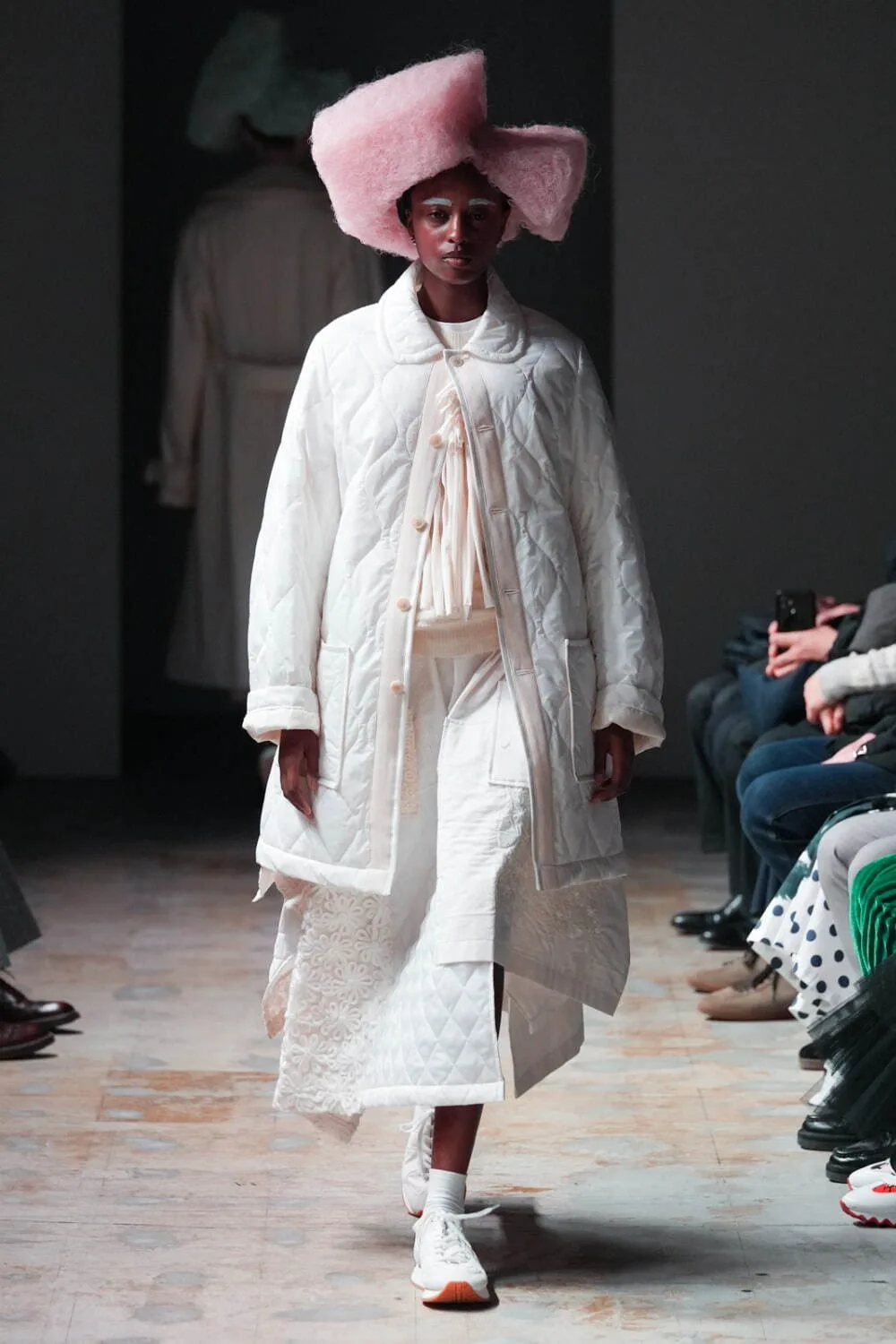 タオ 2024年秋冬 LOOK 14