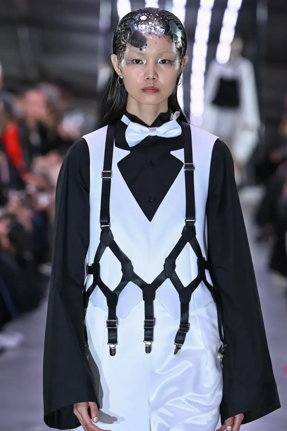 ノワールケイニノミヤ 2024年春夏 LOOK 8 / VIEW 2
