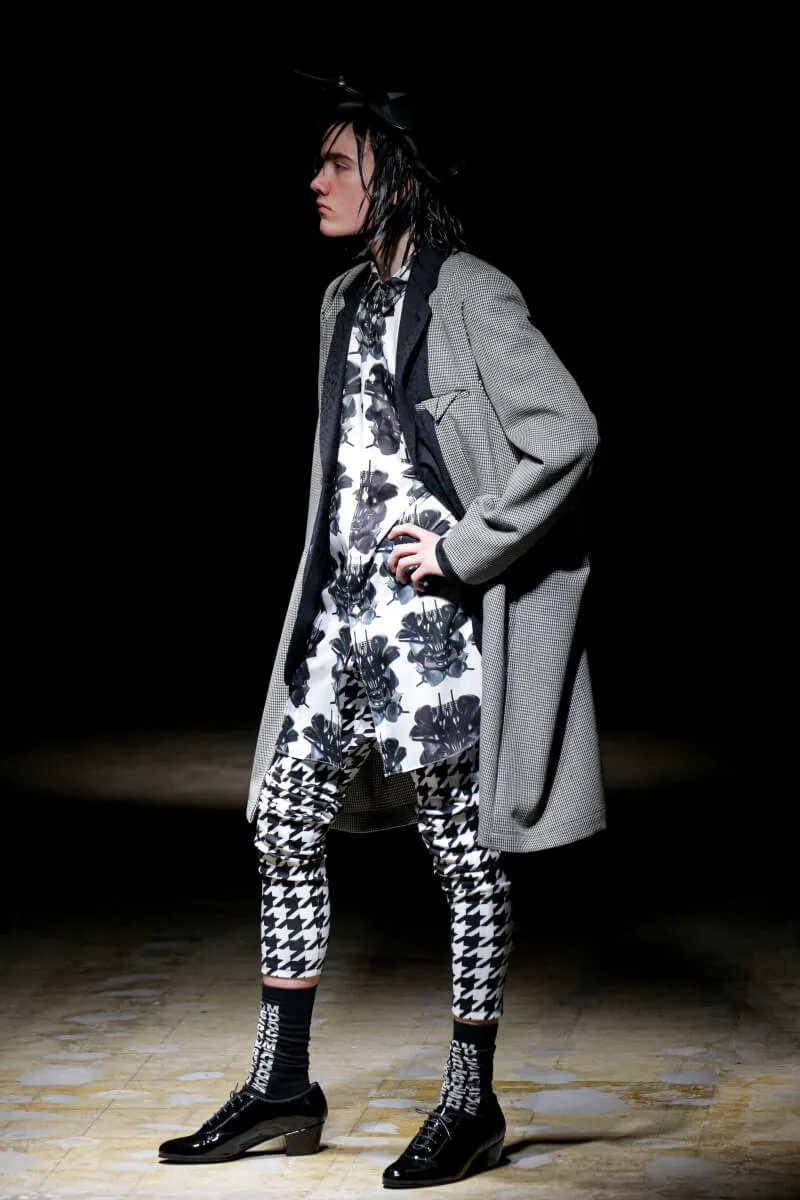 コムデギャルソンオムプリュス 2021年秋冬 LOOK 23