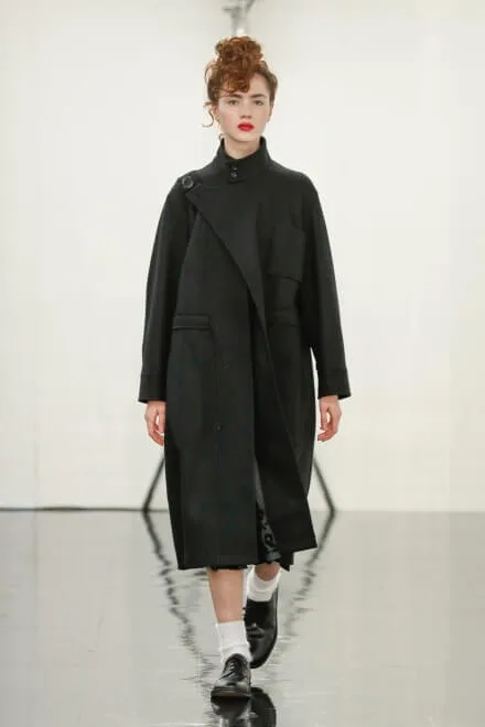 トリココムデギャルソン 2018秋冬 LOOK 30
