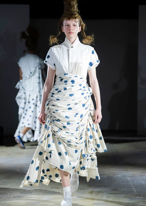 タオ 2024年春夏 LOOK 3