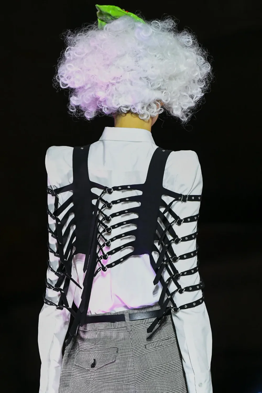 ノワールケイニノミヤ 2023年春夏 LOOK 8 / VIEW 3