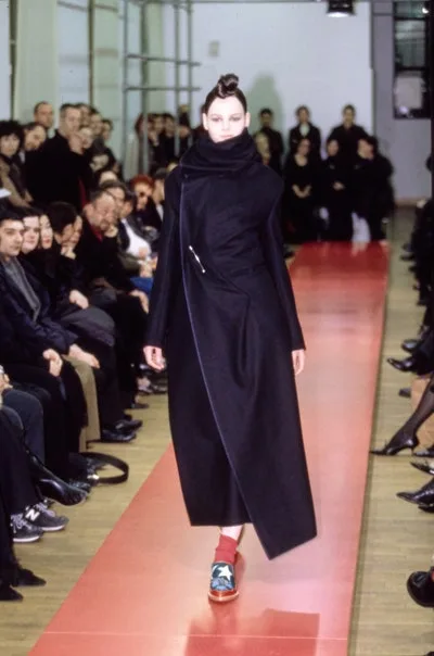コムデギャルソン 1999秋冬 LOOK 22