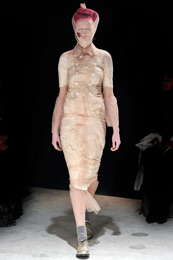 コムデギャルソン 2009秋冬 LOOK 42