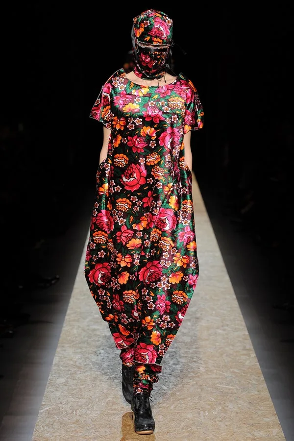 コムデギャルソン 2012秋冬 LOOK 23