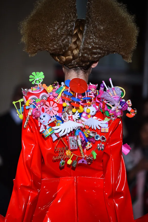 コムデギャルソン 2018春夏 LOOK 15 / VIEW 2