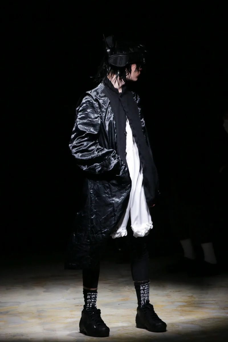 コムデギャルソンオムプリュス 2021年秋冬 LOOK 31