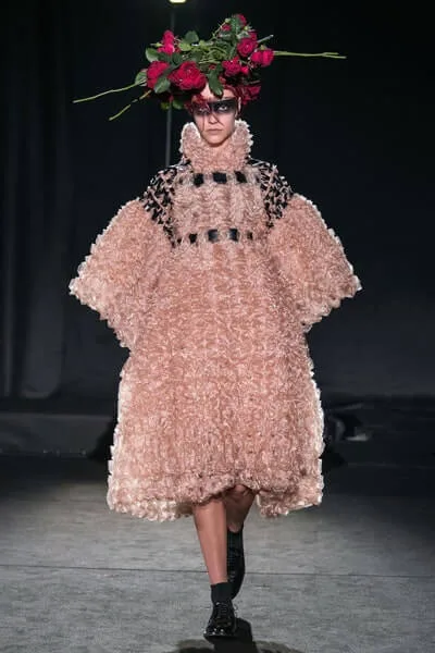 ノワールケイニノミヤ 2019秋冬 LOOK 26