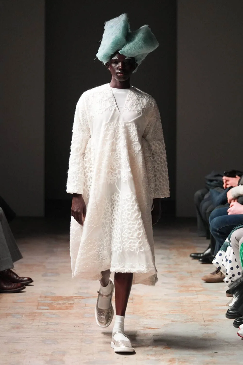 タオ 2024年秋冬 LOOK 33