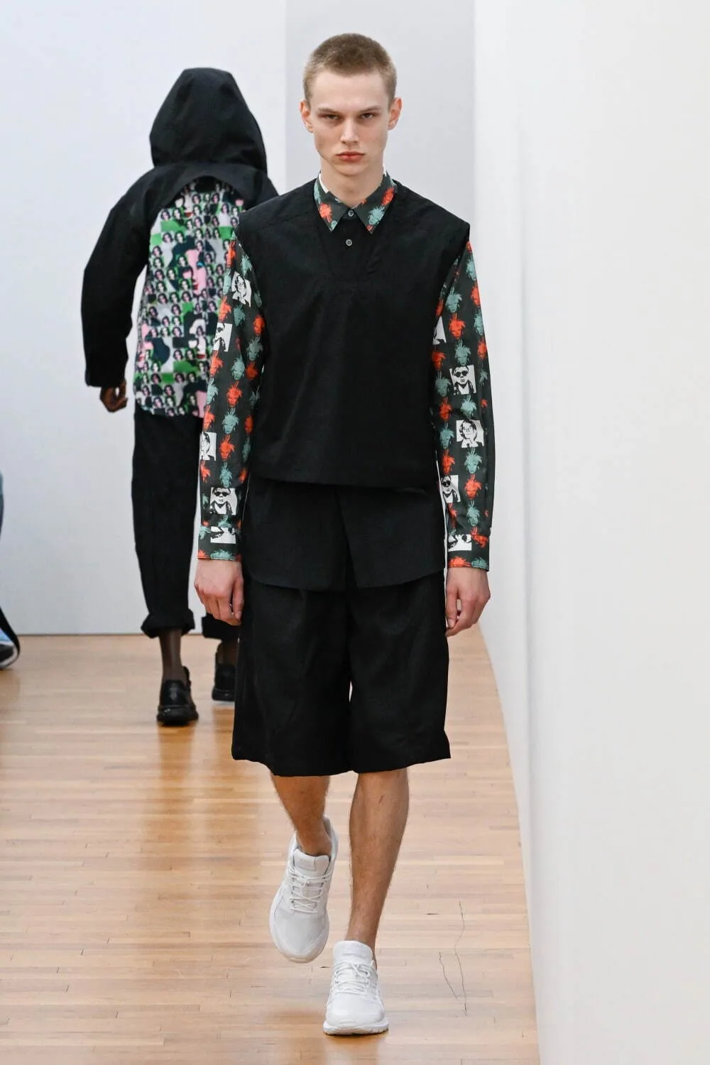 コムデギャルソンシャツ 2024年春夏 LOOK 10