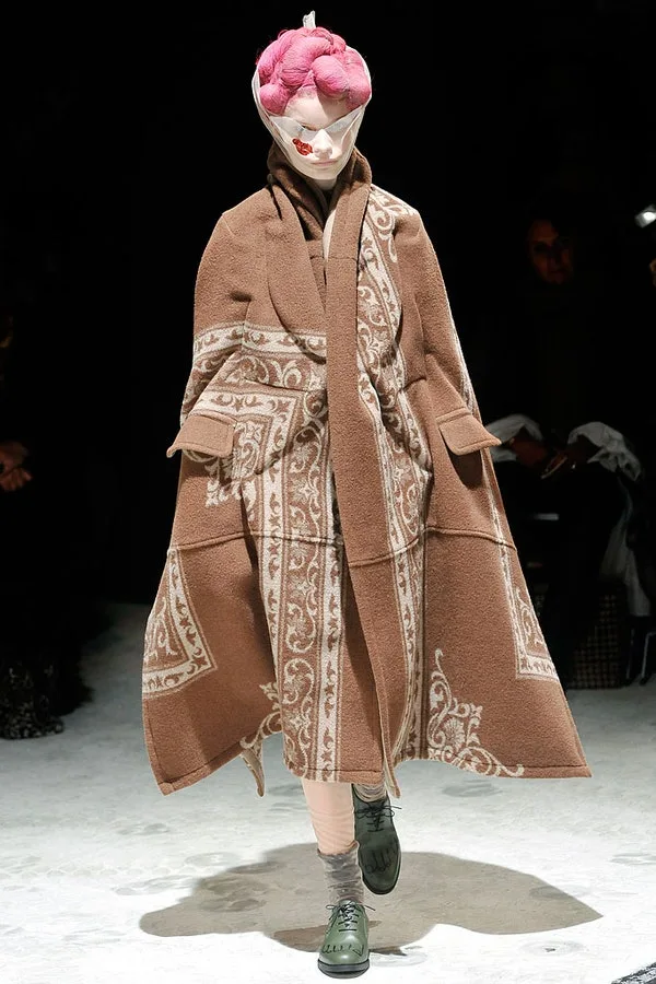 コムデギャルソン 2009秋冬 LOOK 15