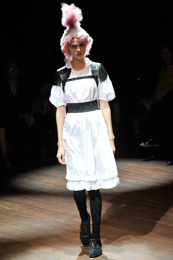 コムデギャルソン 2010春夏 LOOK 28