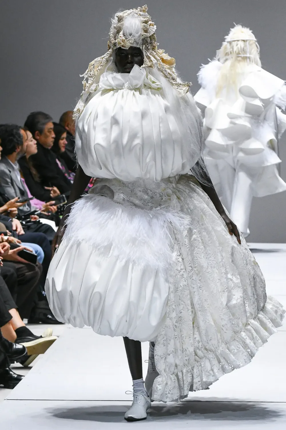 コムデギャルソン 2023年春夏 LOOK 15